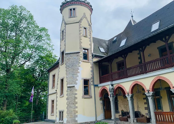 Burg Aue- Ferienwohnungen Erzglueck - Familien - Im Gruenen - Zentral